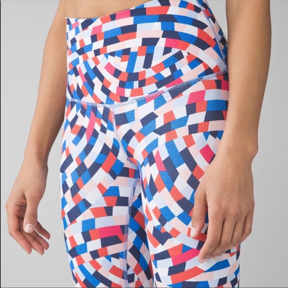 Lululemon high rise wunder under pants - Picture 3 of 4